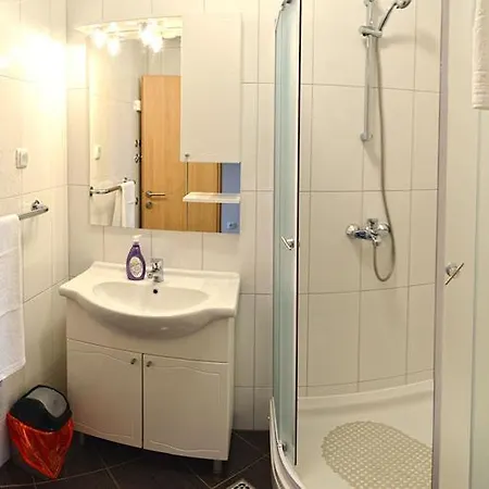 Apartment Obala Promajna